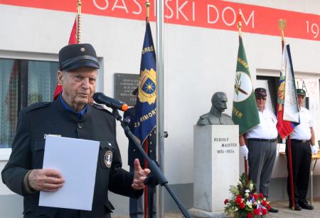 Slovesnost ob15. obletnici  Notranjskega domoljubnega društva General Maister Unec 40 Foto Ljubo Vukelič